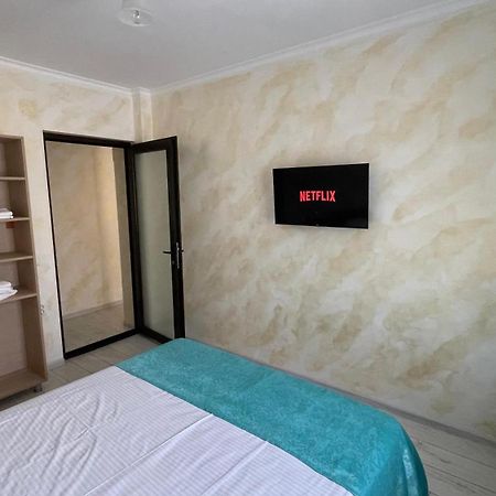 Aparthotel Sorriso Mamaia Nord Năvodari Esterno foto