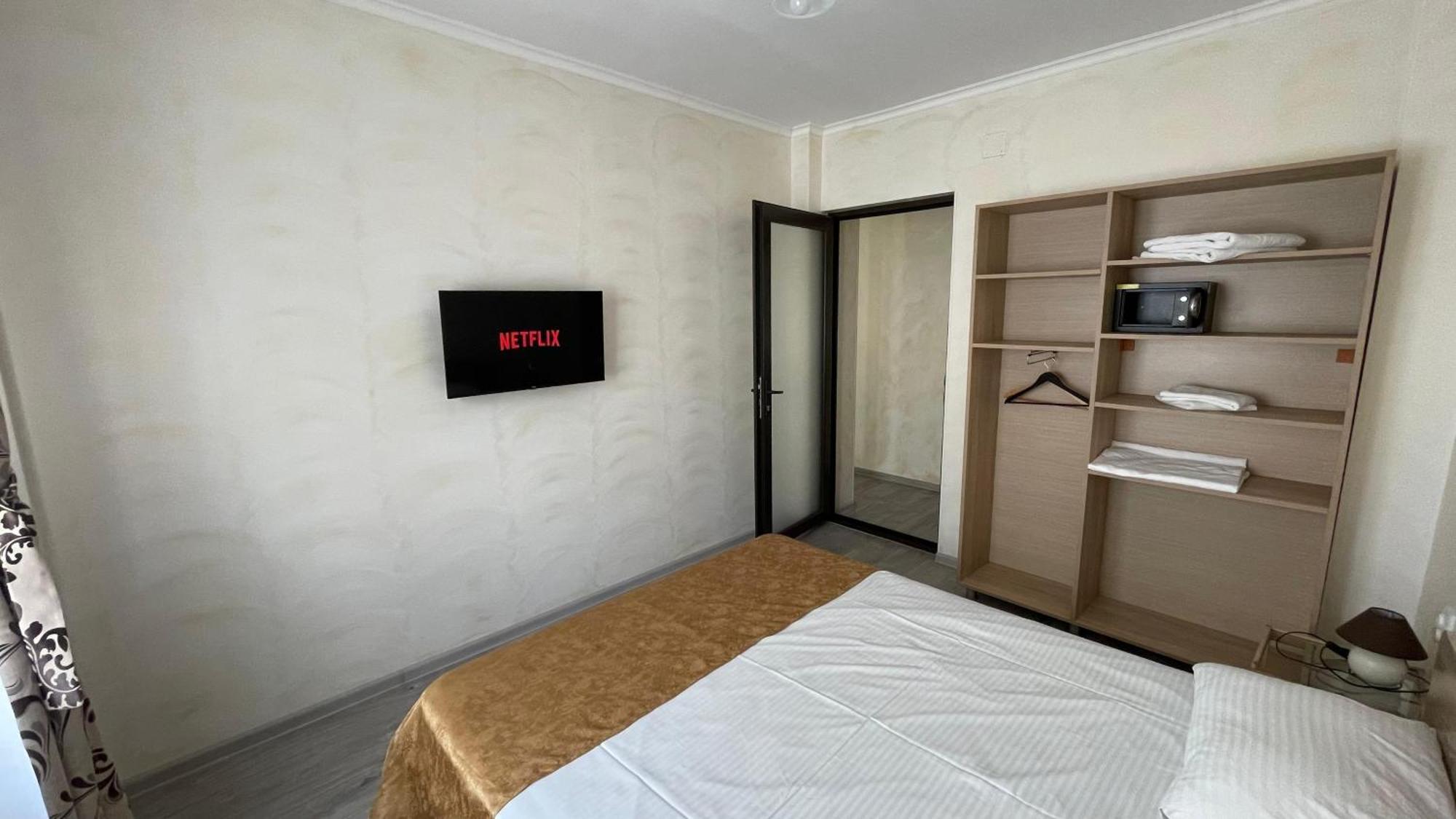 Aparthotel Sorriso Mamaia Nord Năvodari Esterno foto