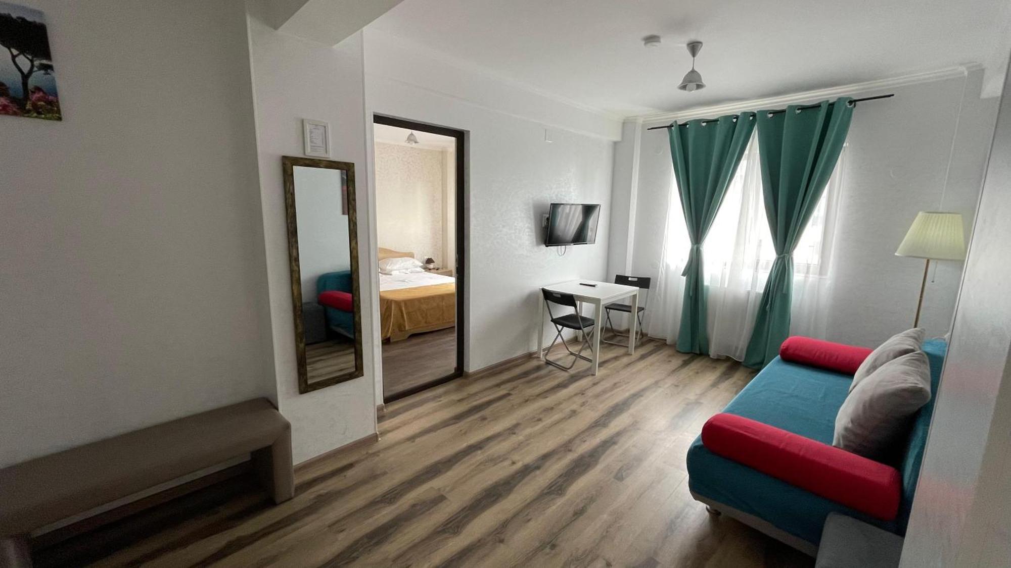 Aparthotel Sorriso Mamaia Nord Năvodari Esterno foto
