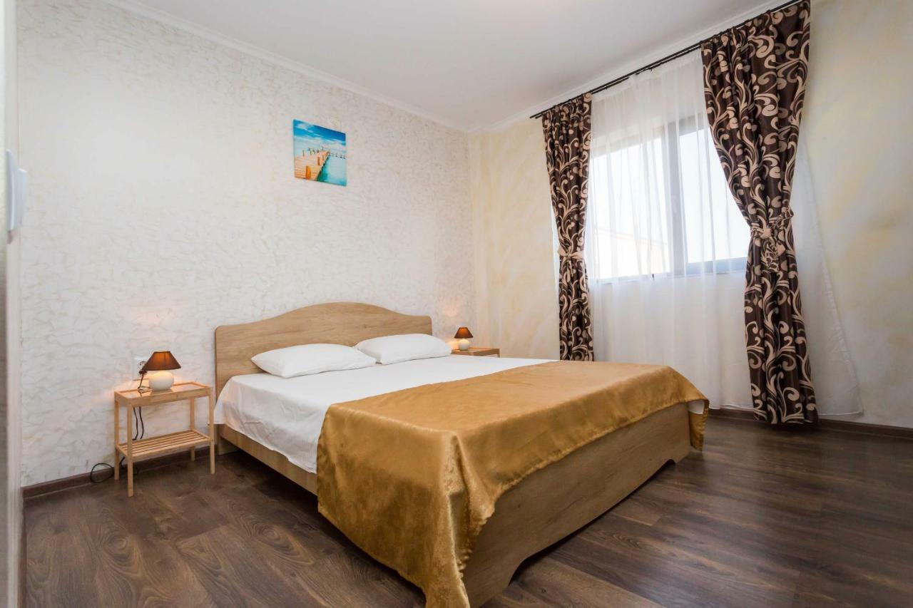 Aparthotel Sorriso Mamaia Nord Năvodari Esterno foto